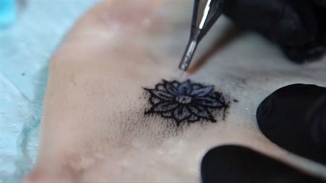 Revolutionär: Tattoo-Farbe unterstützt Diabetiker