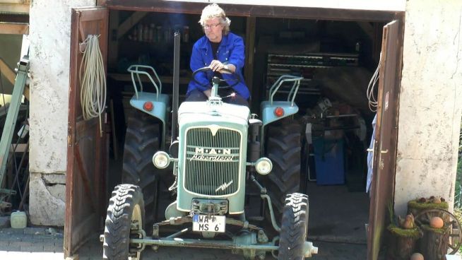 Traktor-Weltrekord in Hessen: Mit Luzie auf der Straße